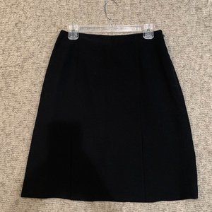 Jones Wear Black Skirt - 2 front slits - Size 6